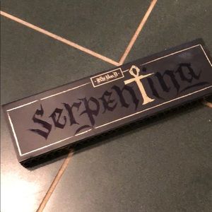 KVD Serpintina palette